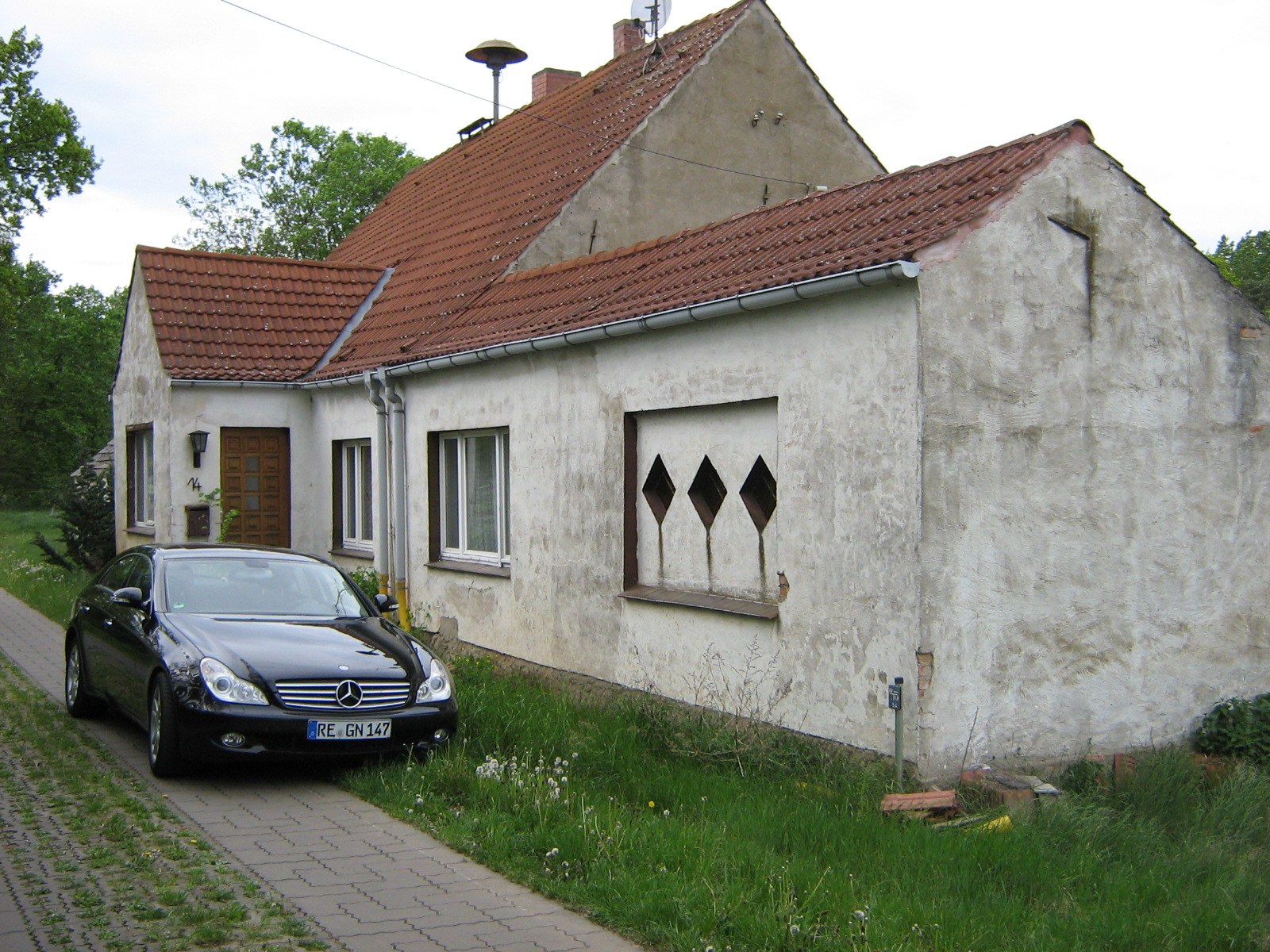 Gebude